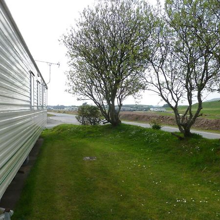 Отель 73 Port Haverigg Милом Экстерьер фото